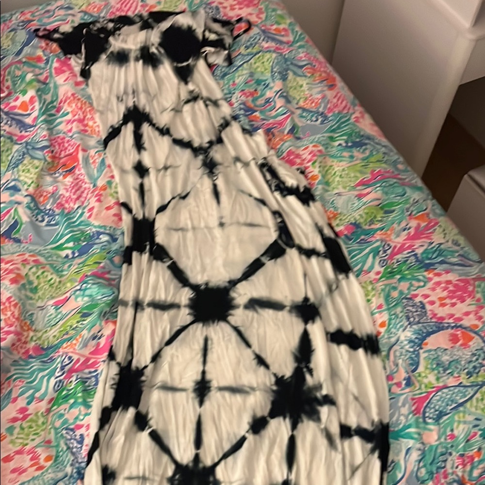 Young Fabulous & Broke Black and White Sleeveless Sundress